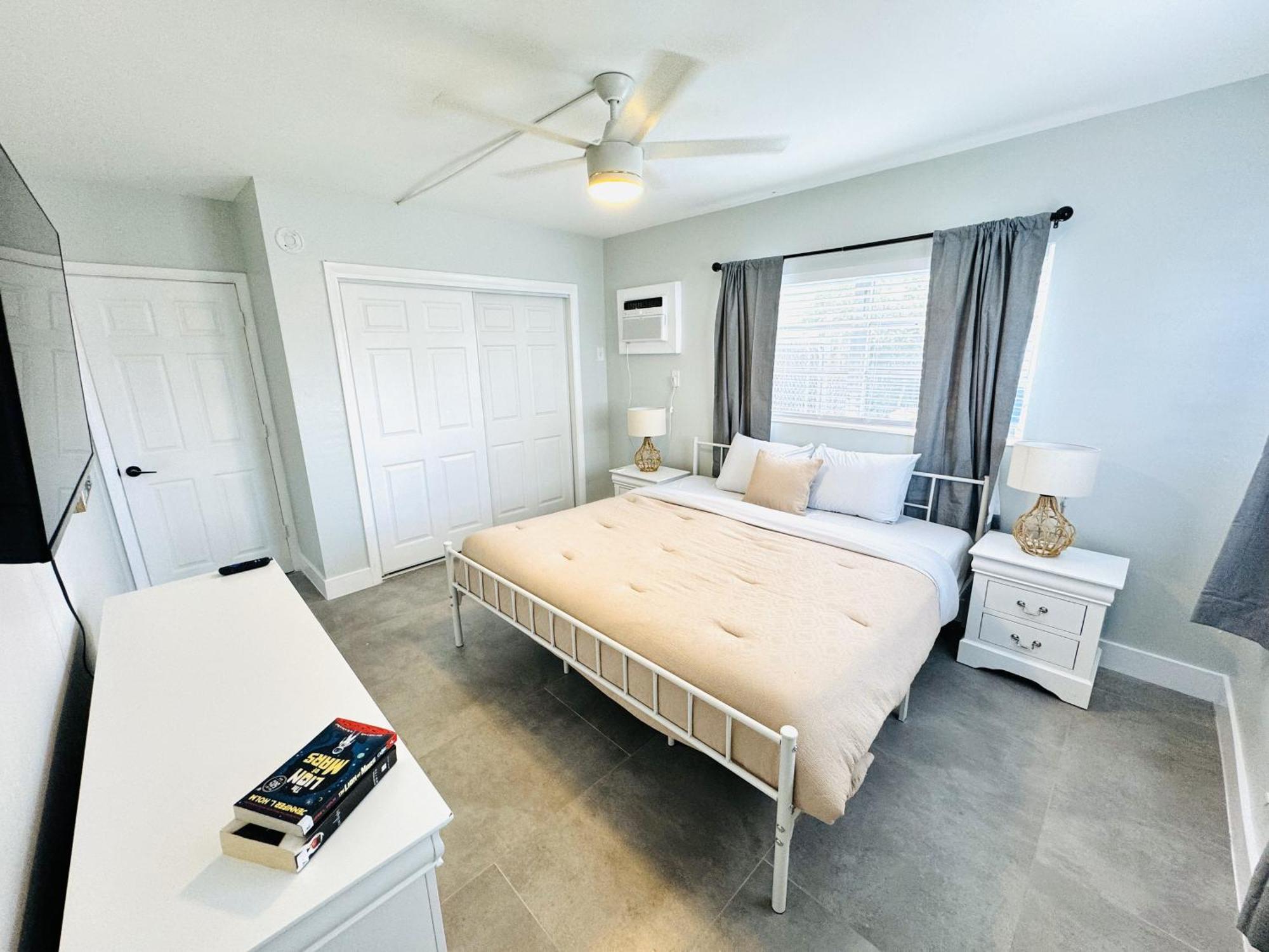 Holiday Park Apartments By Lowkl Fort Lauderdale Exterior photo